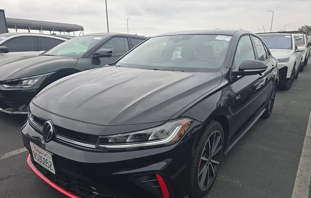 2025 VOLKSWAGEN JETTA GLI AUTOBAHN
