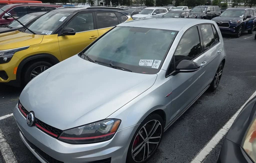 2017 VOLKSWAGEN GOLF GTI SE HATCHBACK 1