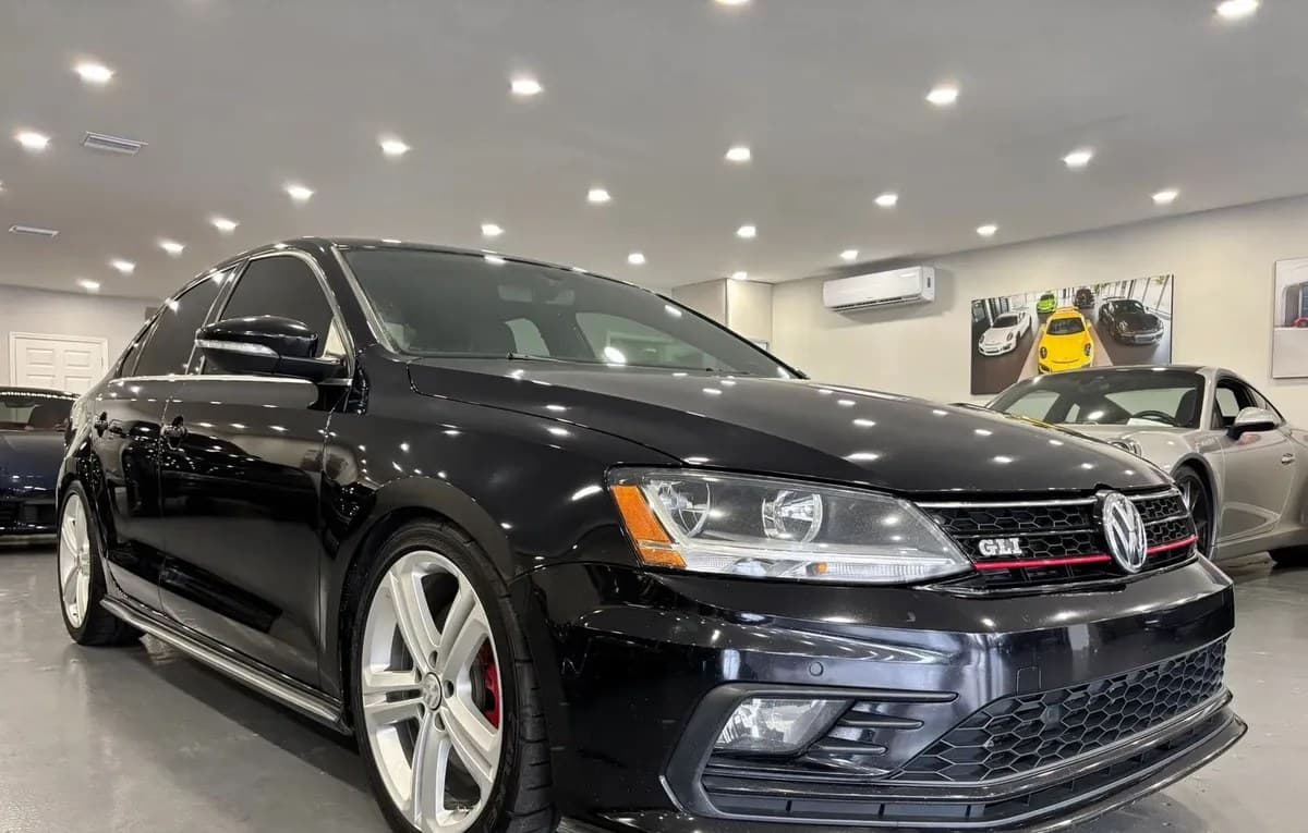 2017 VOLKSWAGEN JETTA 2.0T GLI 2