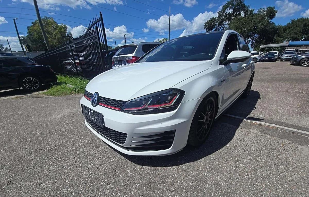 2017 VOLKSWAGEN GOLF GTI S HATCHBACK 2