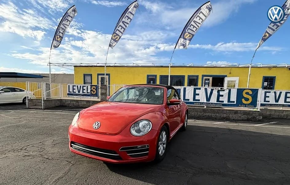 2017 VOLKSWAGEN BEETLE Classic 7