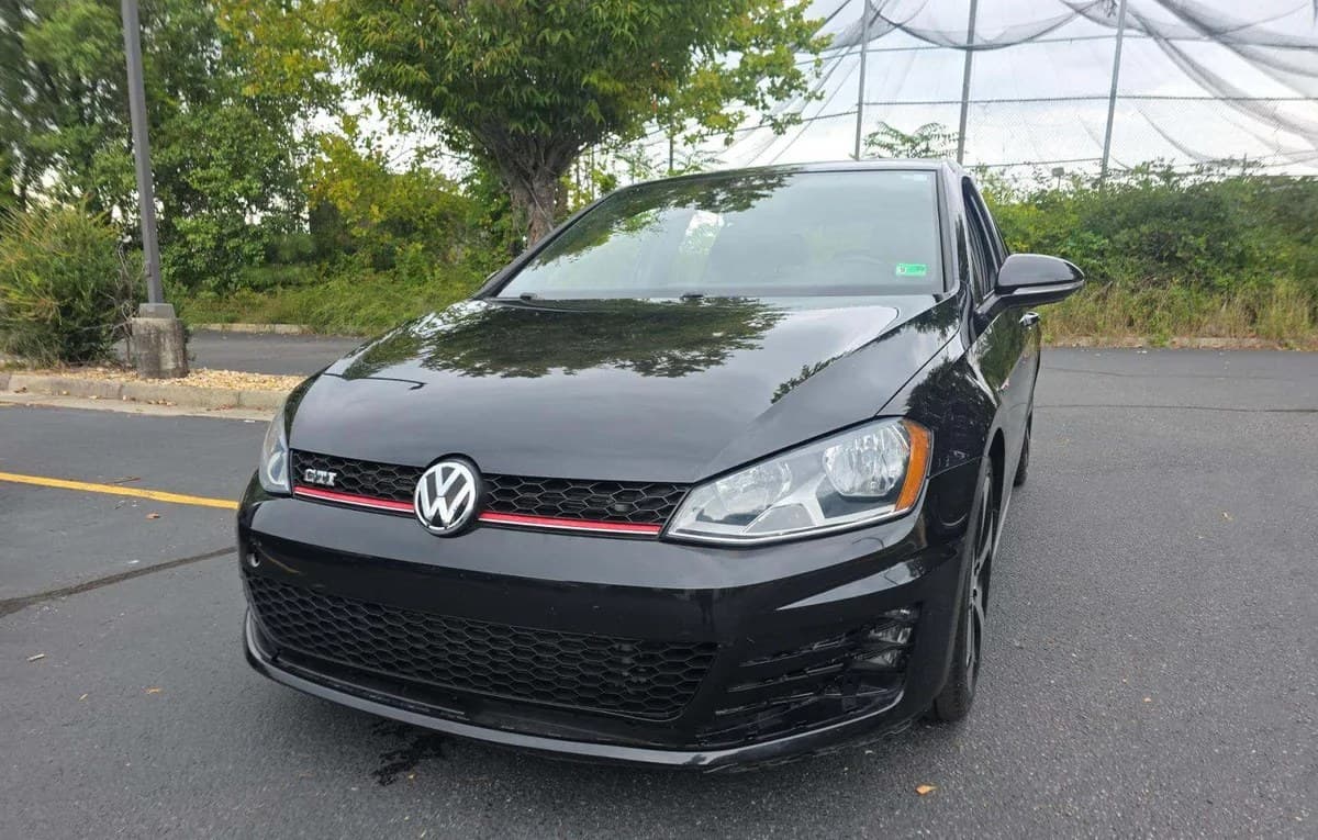 2017 VOLKSWAGEN GOLF GTI S HATCHBACK 2
