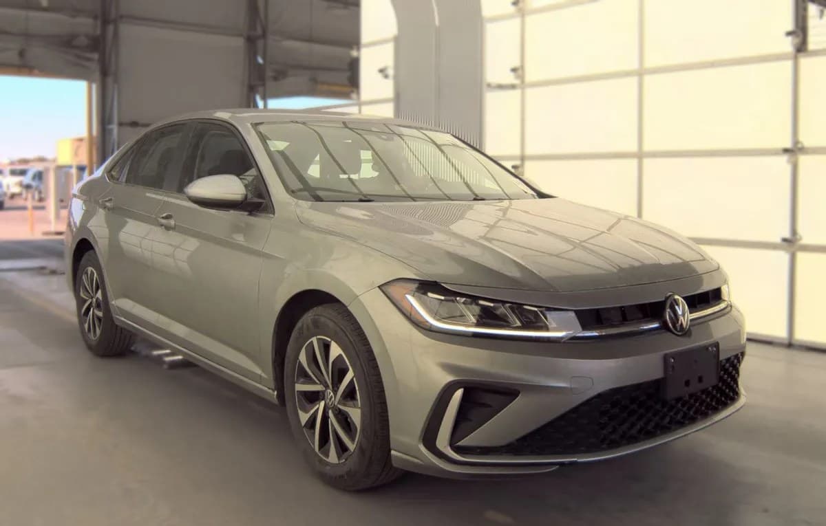 2025 VOLKSWAGEN JETTA S 4