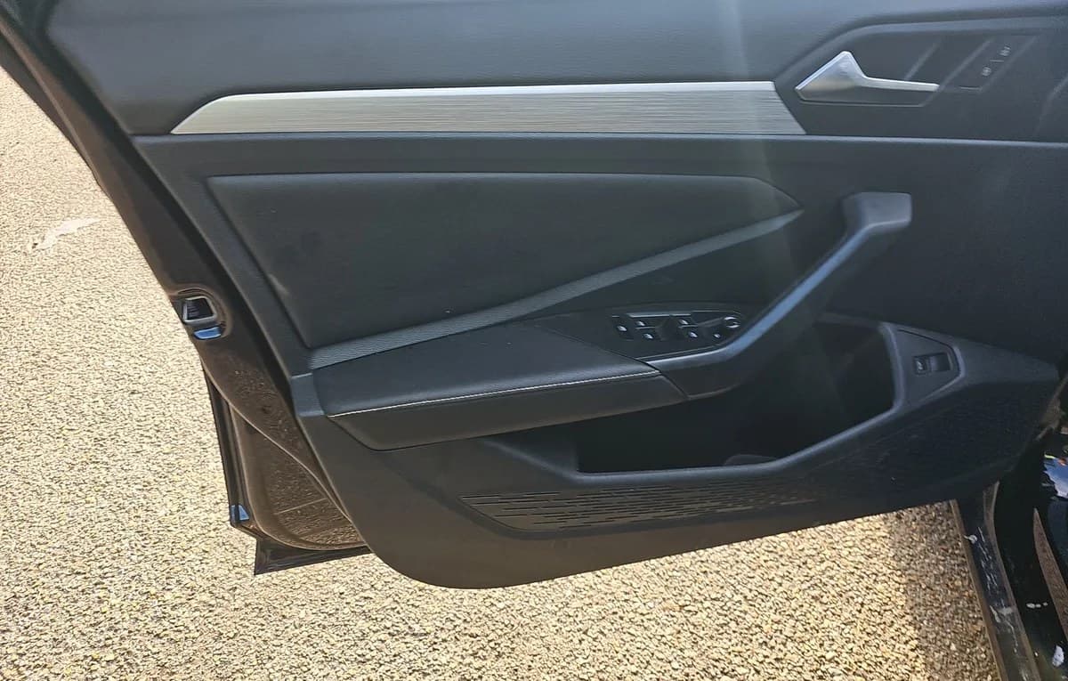 2025 VOLKSWAGEN JETTA 1.5T S 3