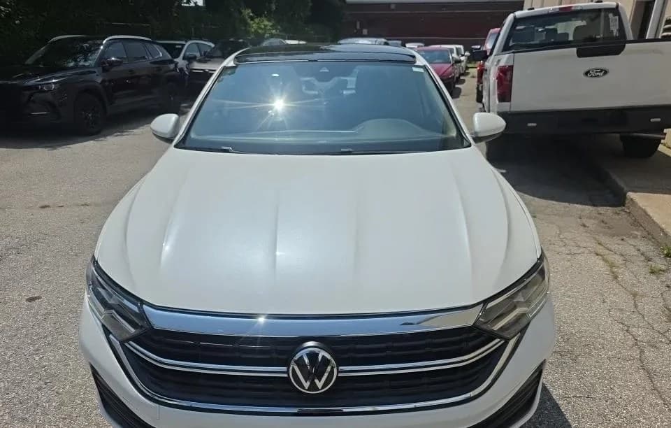 2024 VOLKSWAGEN JETTA SE 3