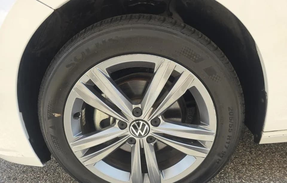 2024 VOLKSWAGEN JETTA SE 5