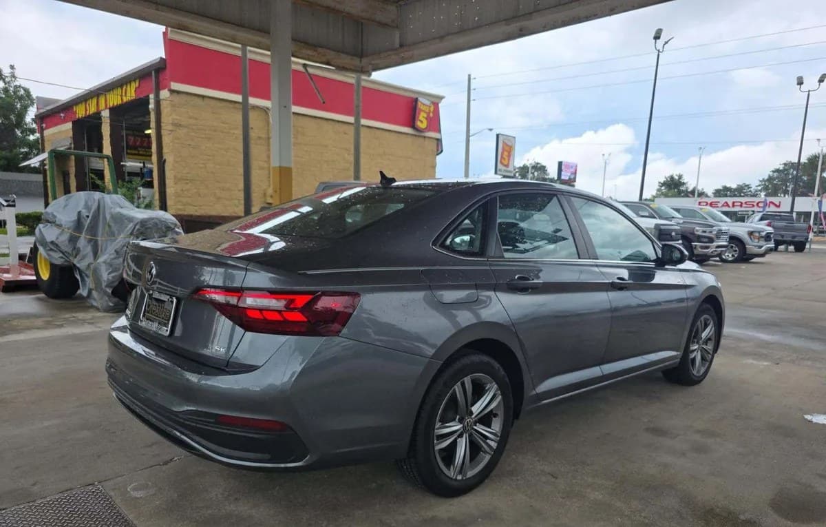 2024 VOLKSWAGEN JETTA 1.5T SE 4