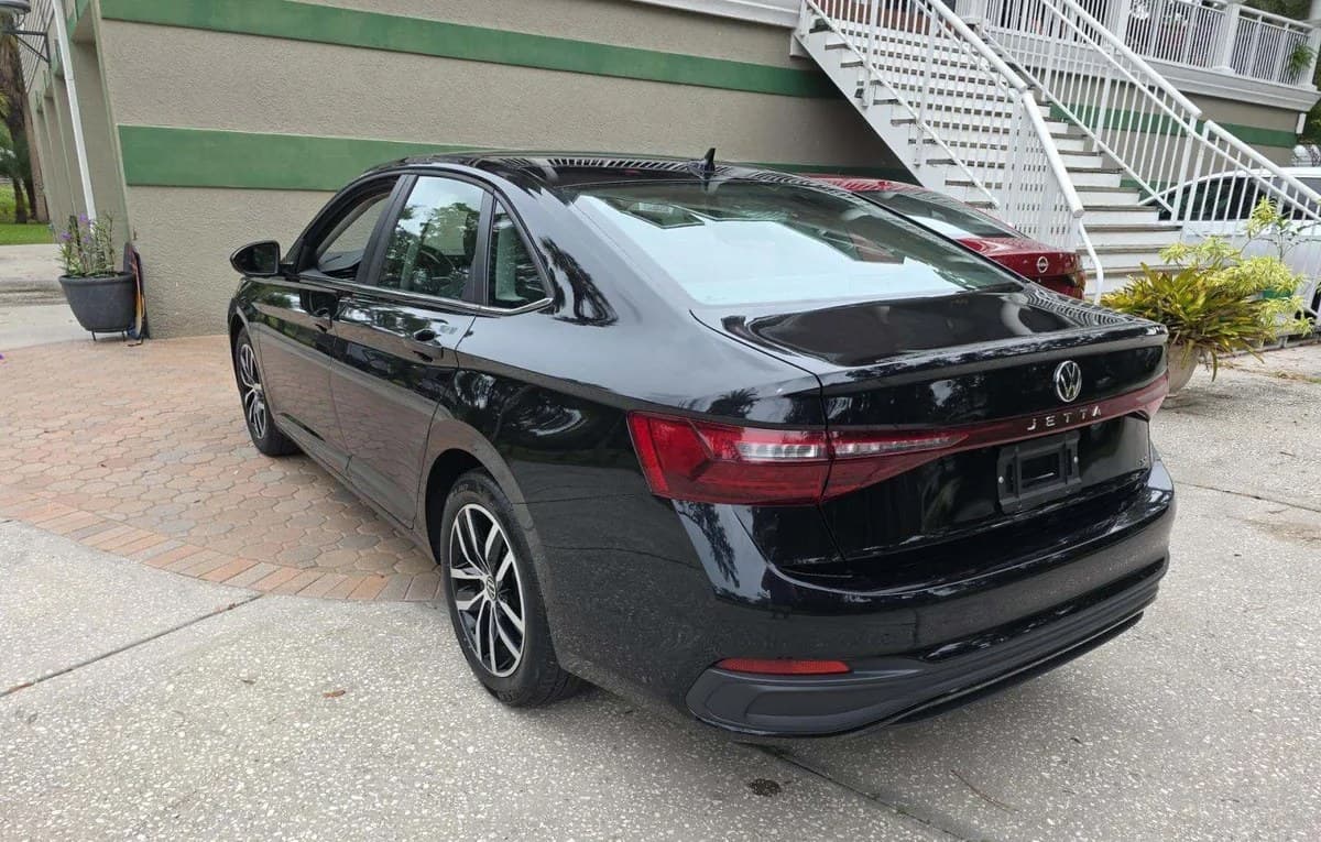 2025 VOLKSWAGEN JETTA 1.5T SE 3