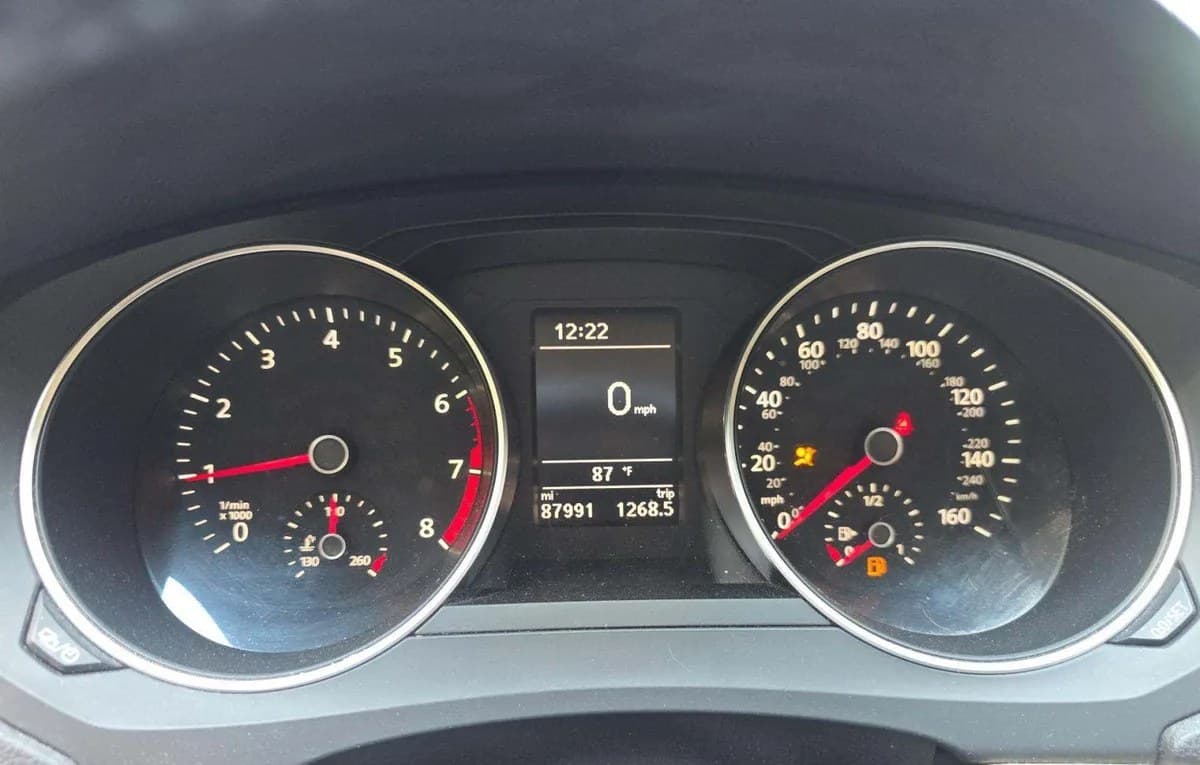2017 VOLKSWAGEN JETTA SE 6