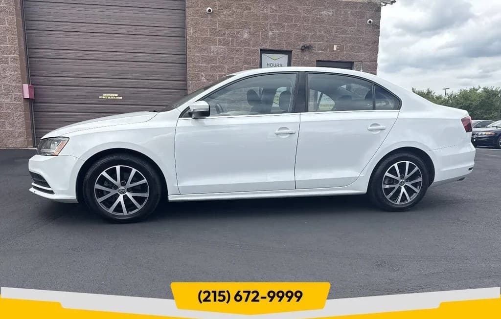 2017 VOLKSWAGEN JETTA SE