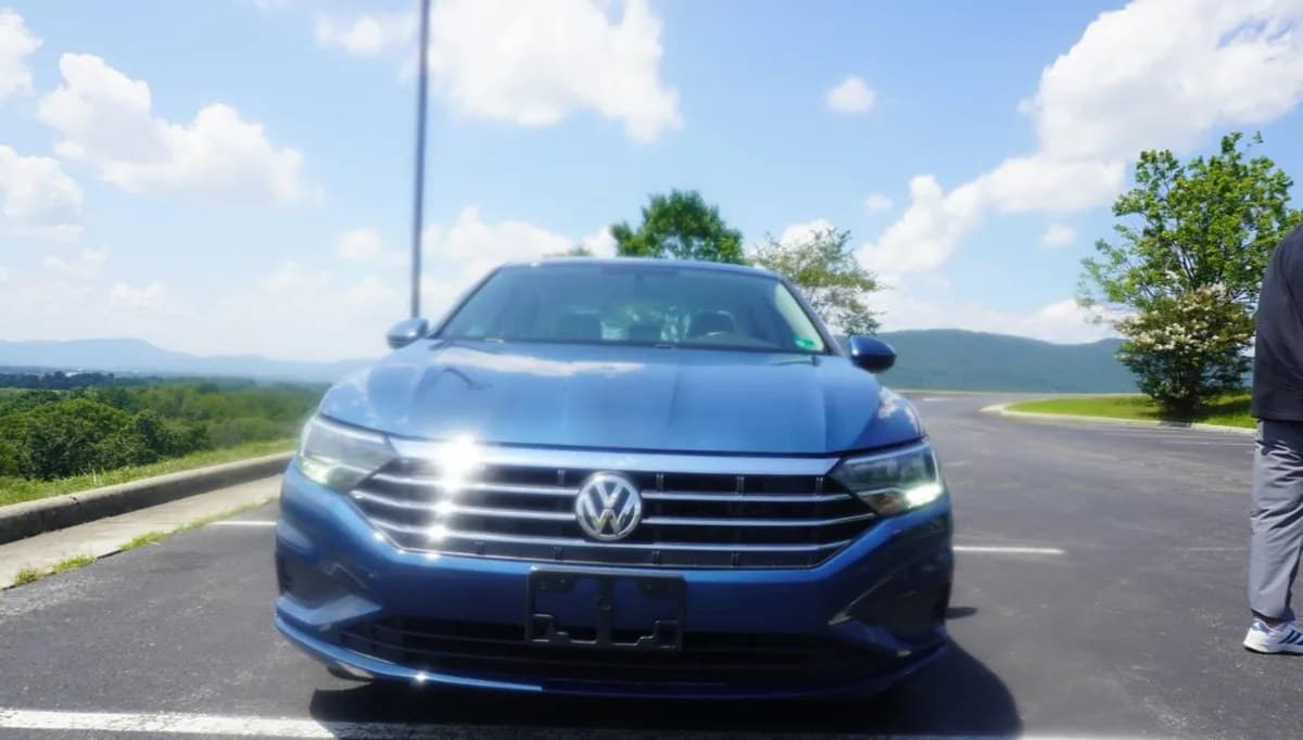 2019 VOLKSWAGEN JETTA 1.4T S 4