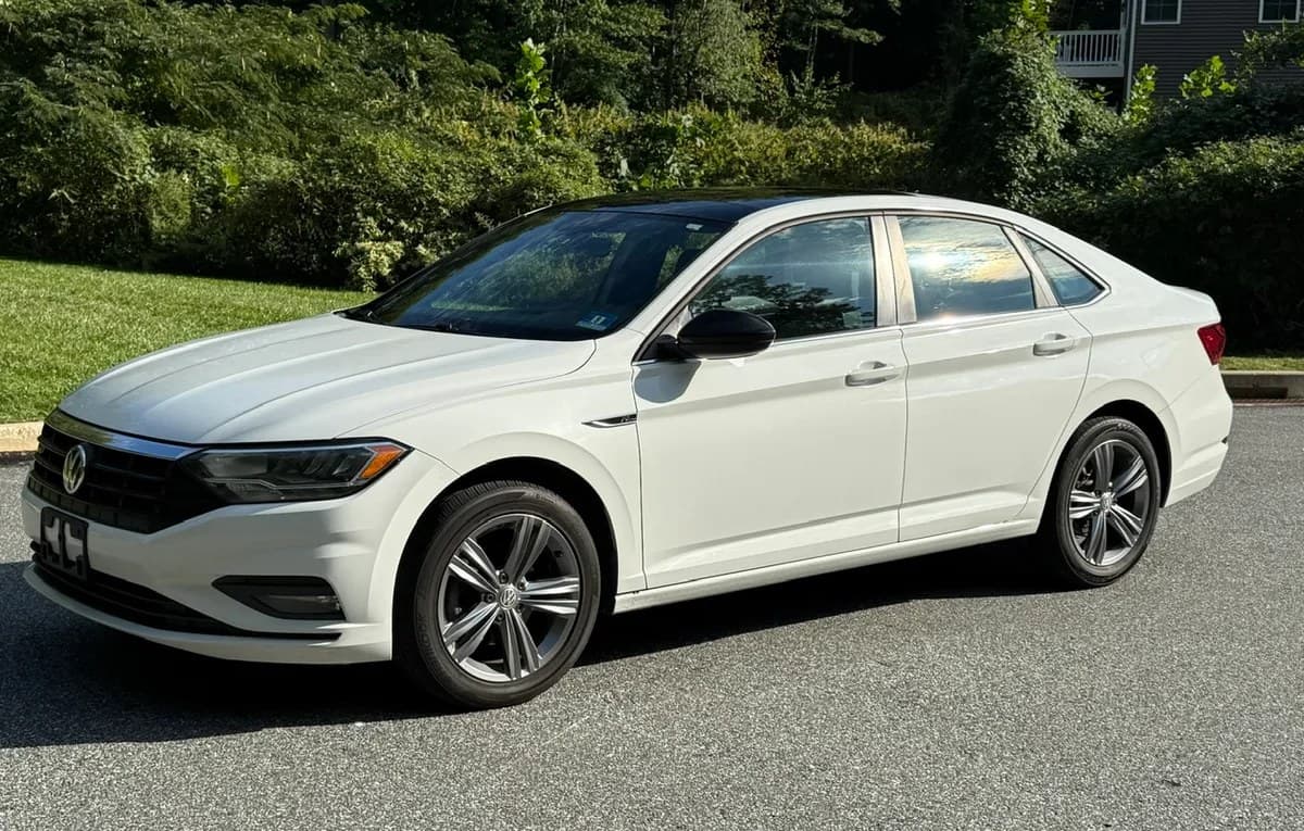 2019 VOLKSWAGEN JETTA 1.4T R-Line 2
