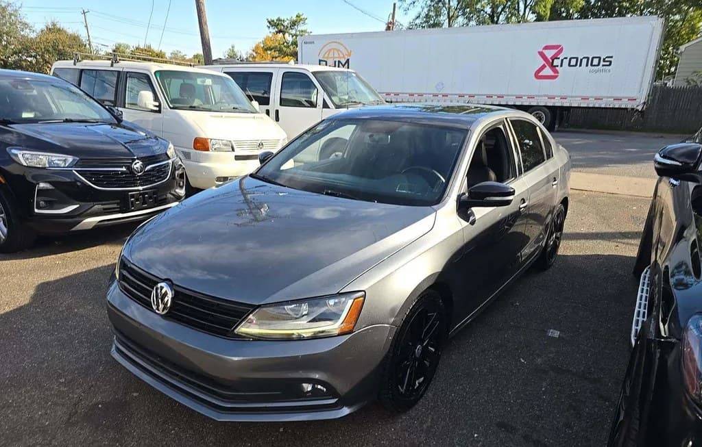 2018 VOLKSWAGEN JETTA SPORT