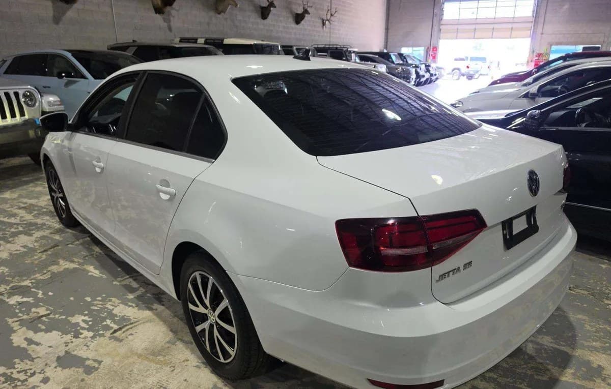 2017 VOLKSWAGEN JETTA 1.4T SE 3