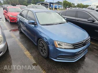 2017 VOLKSWAGEN JETTA 1.4T SE 4