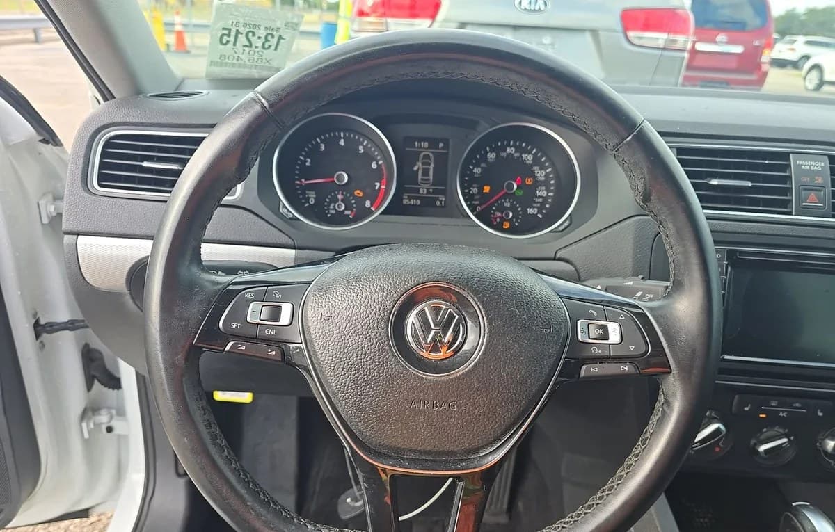 2017 VOLKSWAGEN JETTA SE 7