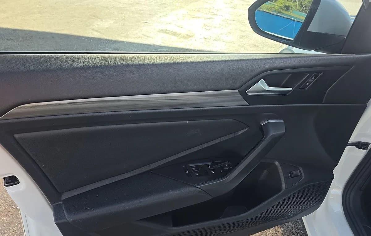2019 VOLKSWAGEN JETTA 1.4T SEL 6