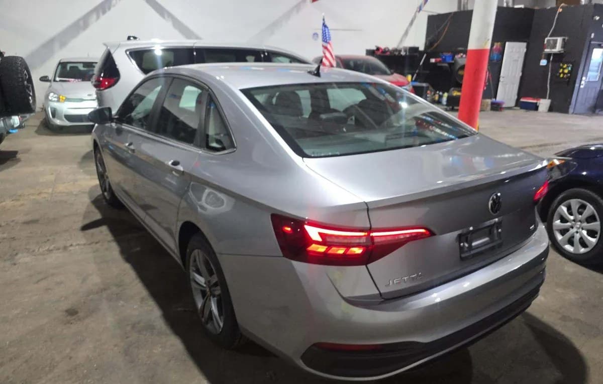 2024 VOLKSWAGEN JETTA 1.5T SE 3