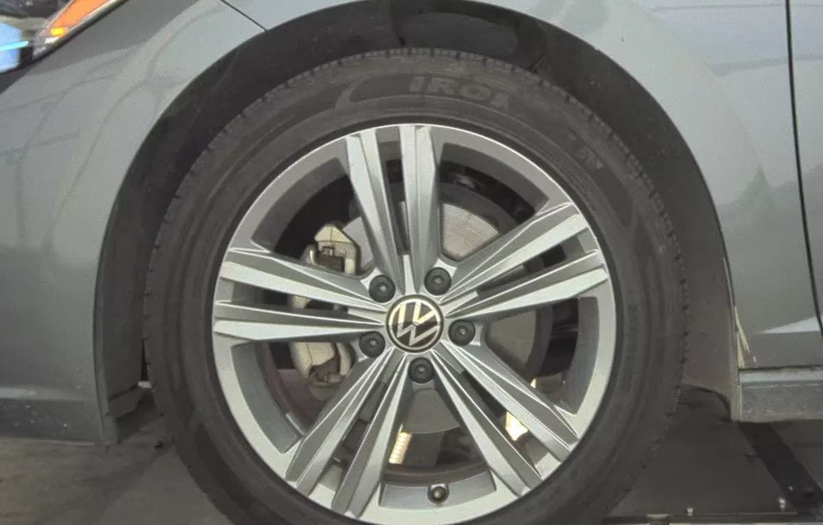 2024 VOLKSWAGEN JETTA SE 6