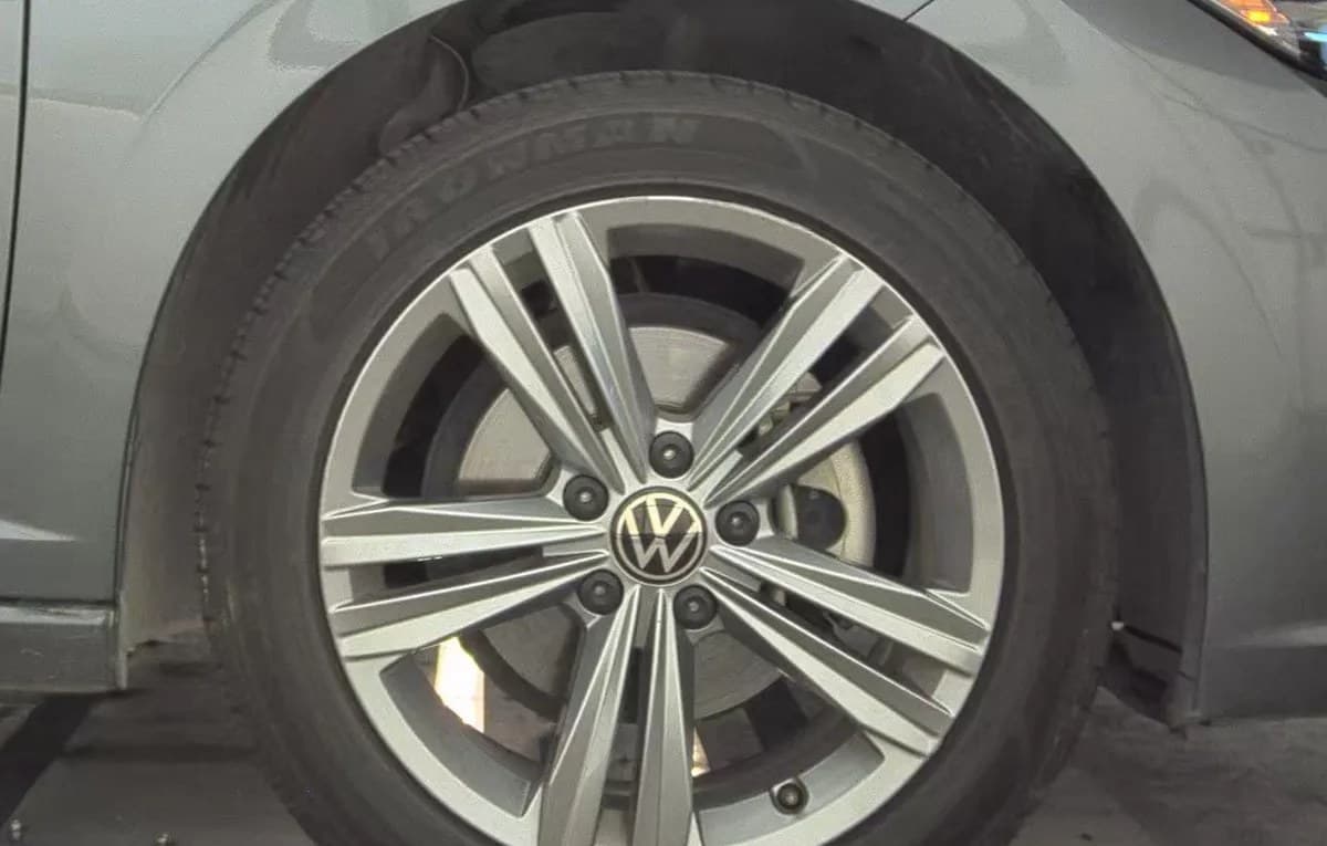 2024 VOLKSWAGEN JETTA SE 7