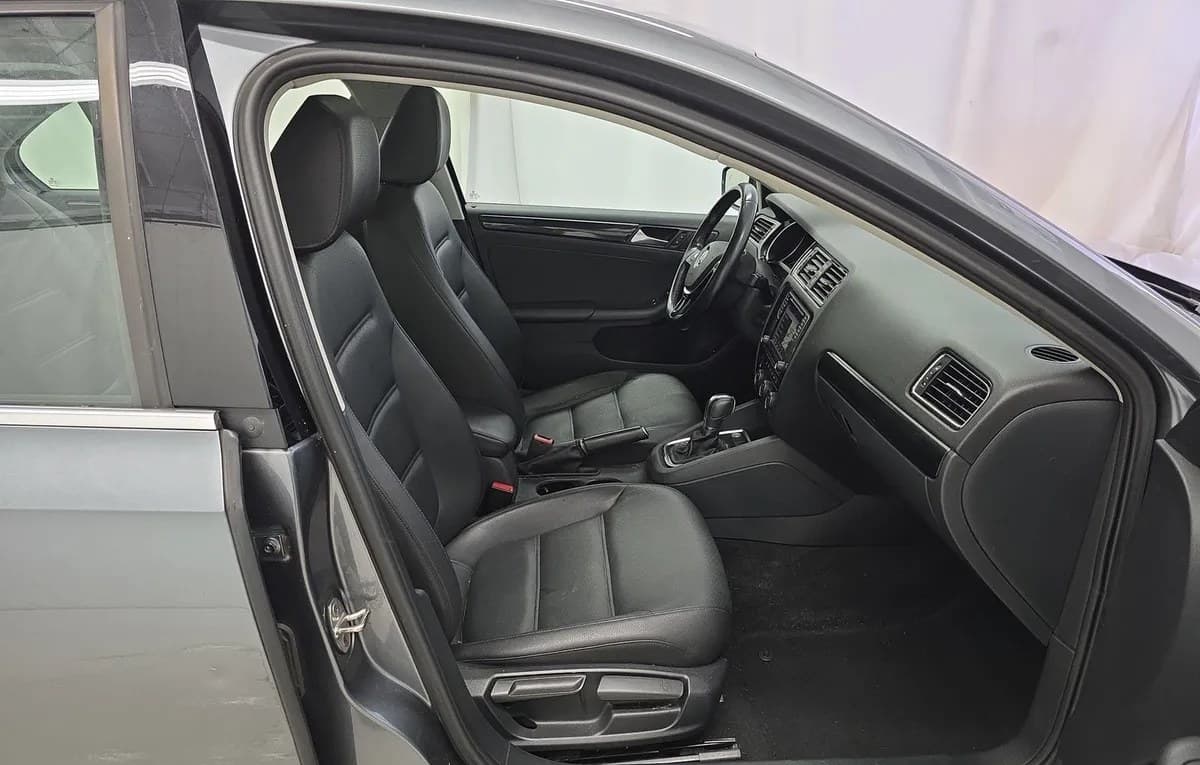 2017 VOLKSWAGEN JETTA 1.8T SEL 5