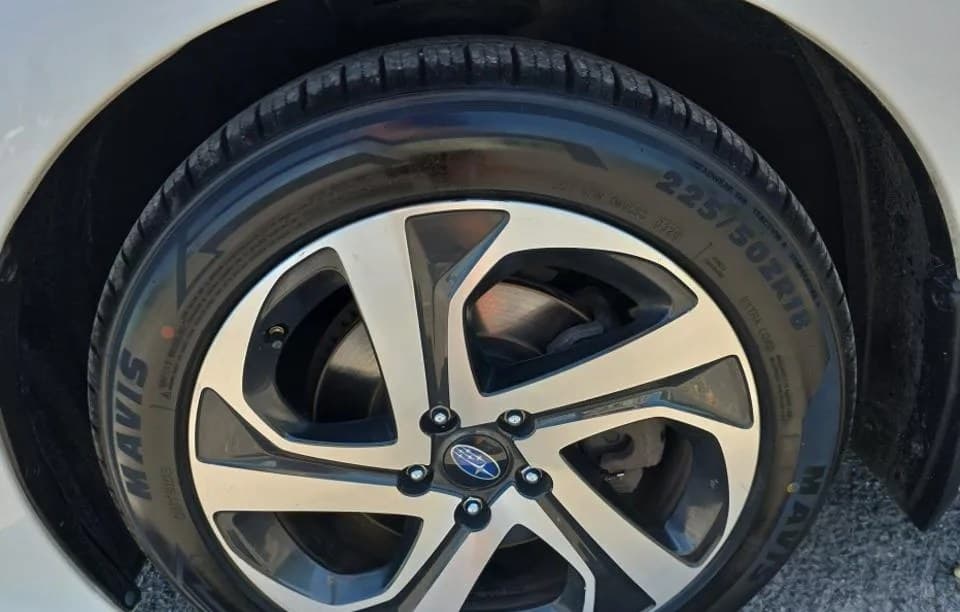 2020 SUBARU LEGACY Limited 5