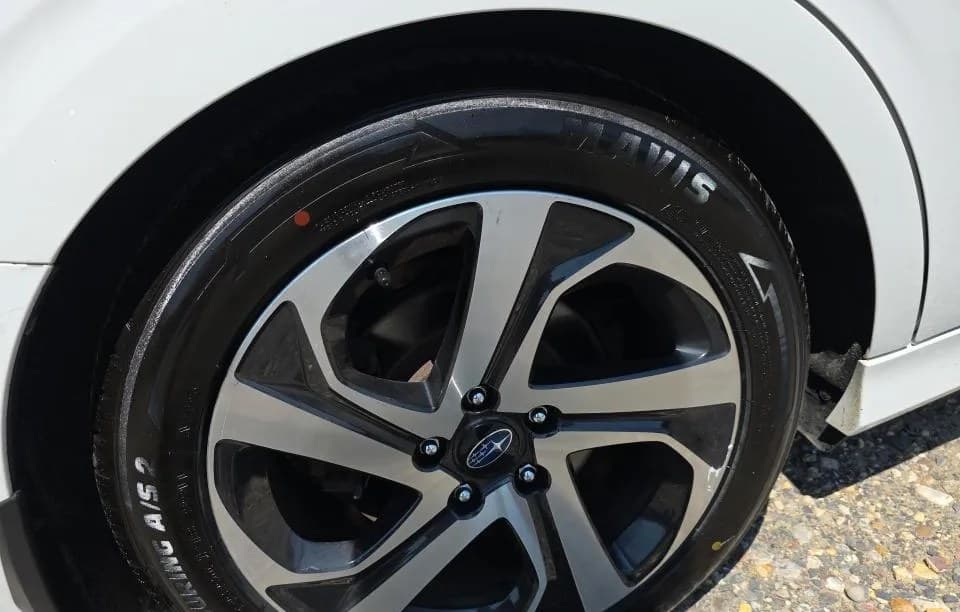 2020 SUBARU LEGACY Limited 7