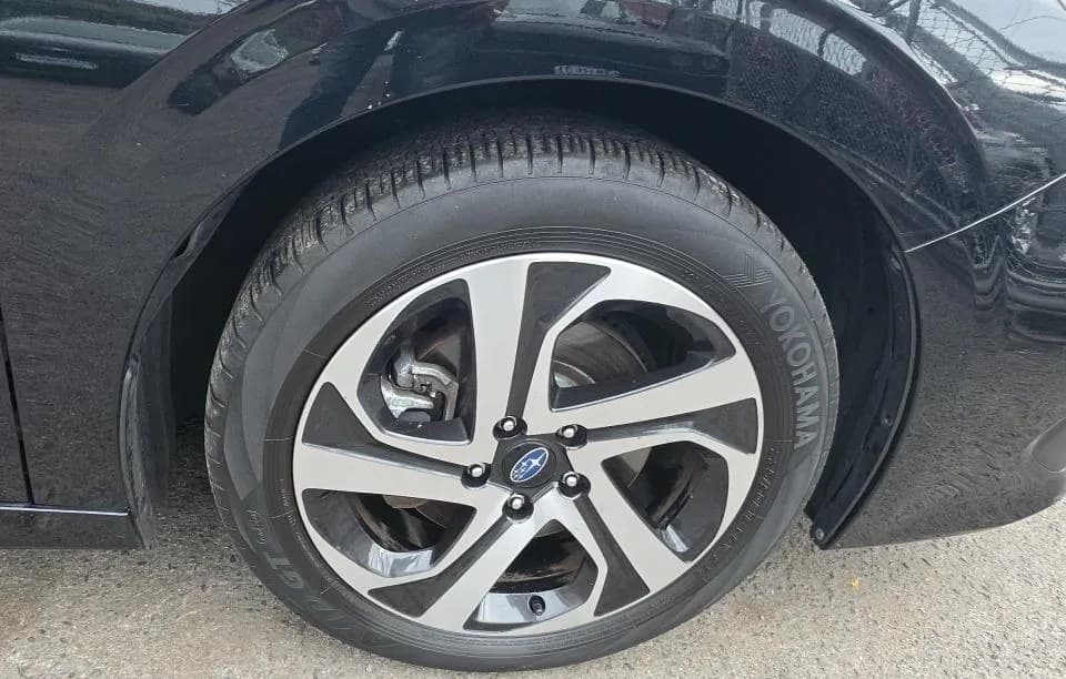 2020 SUBARU LEGACY Limited 6