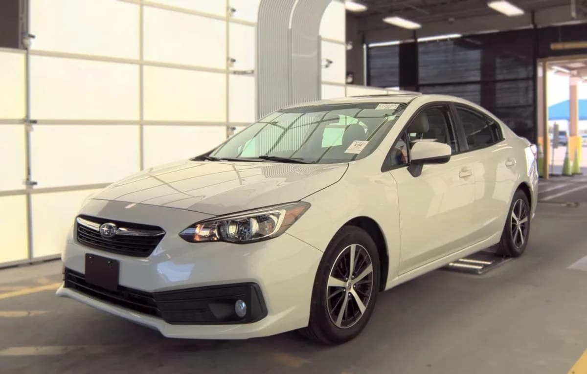 2021 SUBARU IMPREZA Premium 2