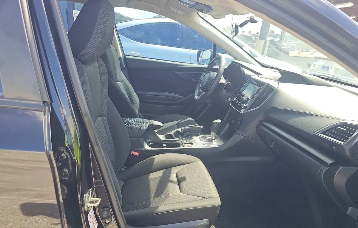2020 SUBARU IMPREZA Base 5
