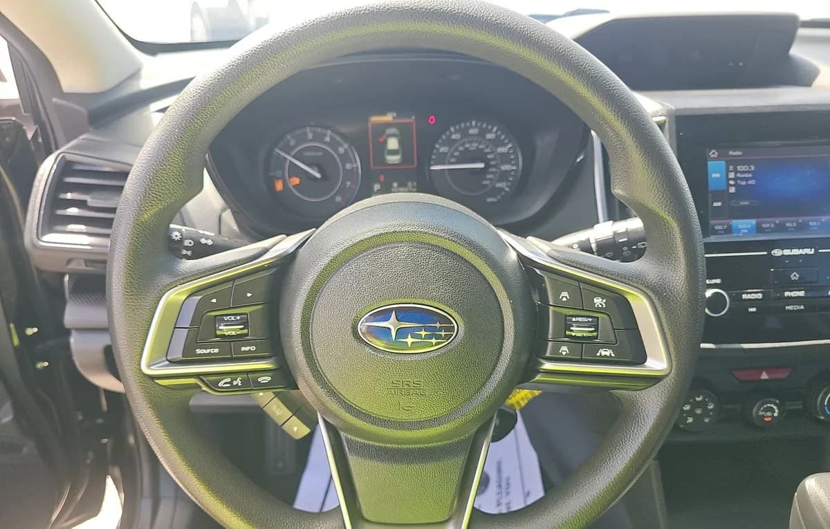 2020 SUBARU IMPREZA Base 7