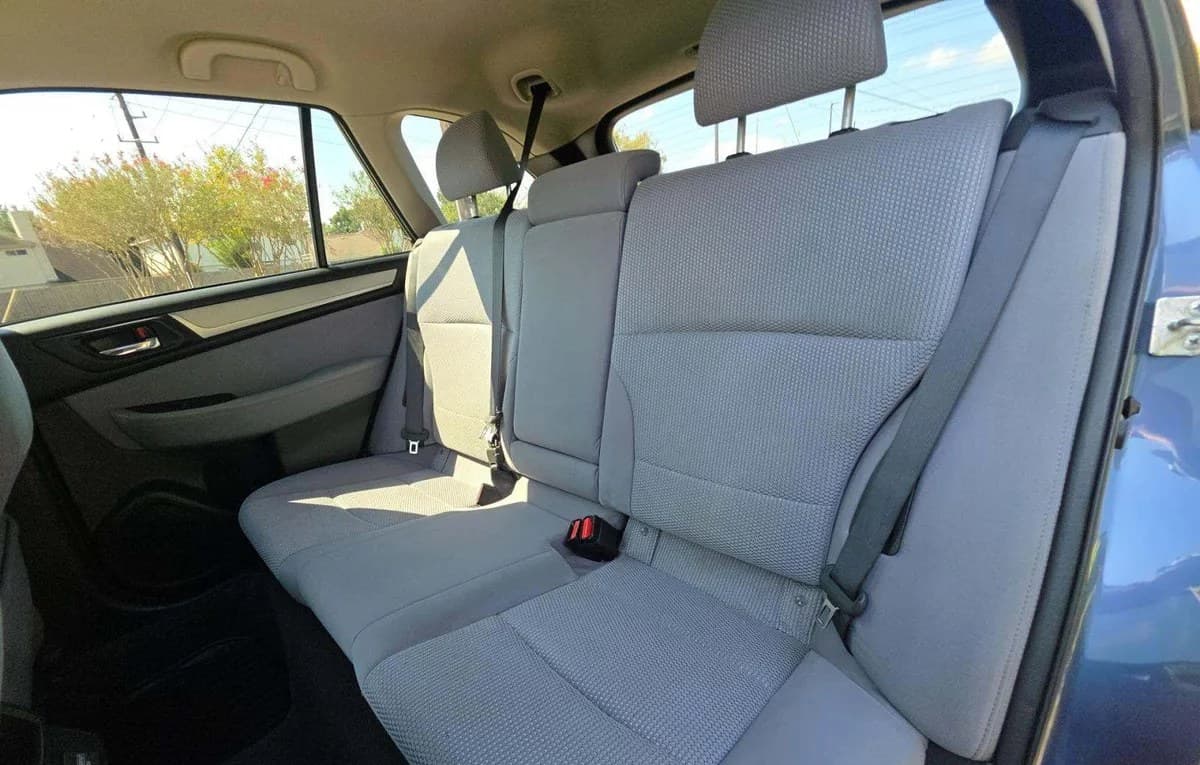 2018 SUBARU OUTBACK 2.5I Premium 7