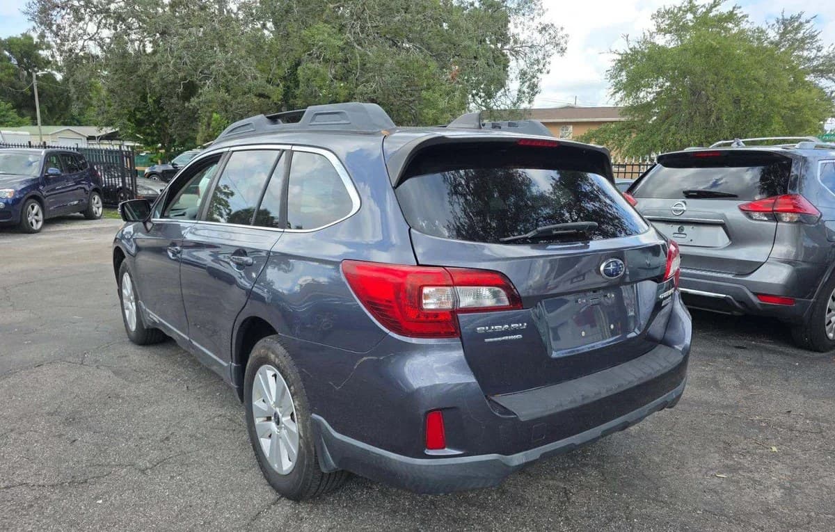 2017 SUBARU OUTBACK 2.5I Premium 2
