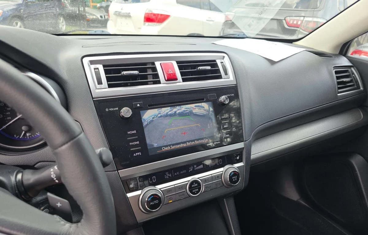 2017 SUBARU OUTBACK 2.5I Premium 6