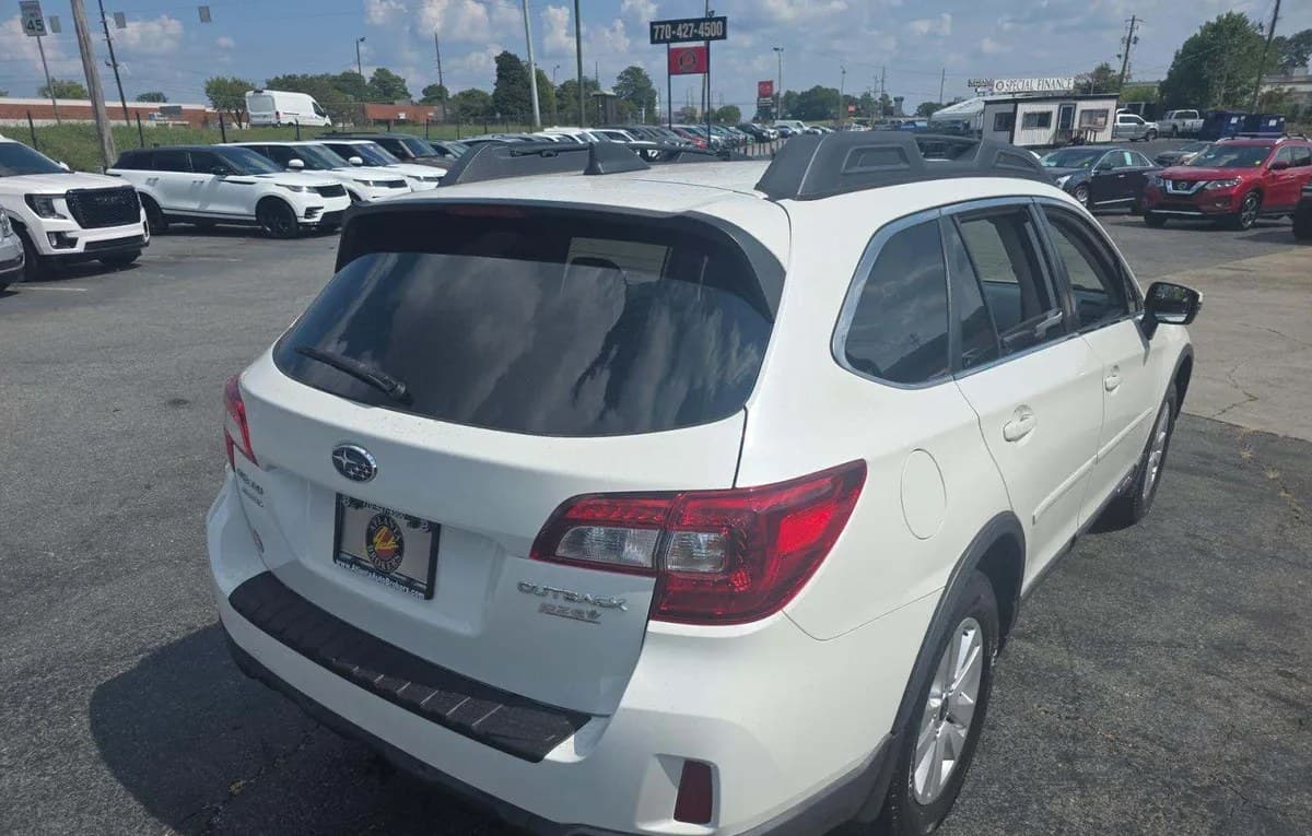 2017 SUBARU OUTBACK 2.5I Limited 4
