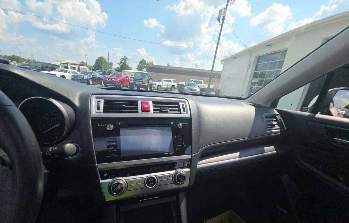 2017 SUBARU OUTBACK 2.5I Limited 7
