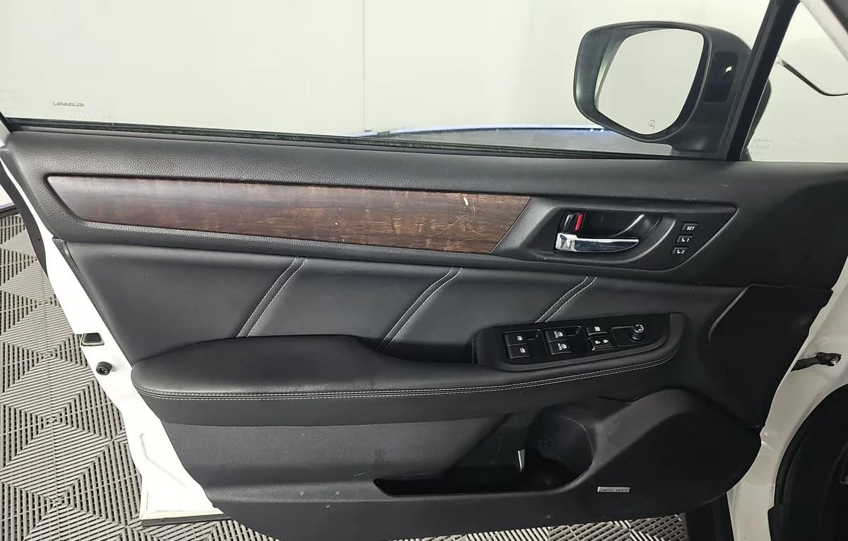 2019 SUBARU OUTBACK 2.5I Limited 6