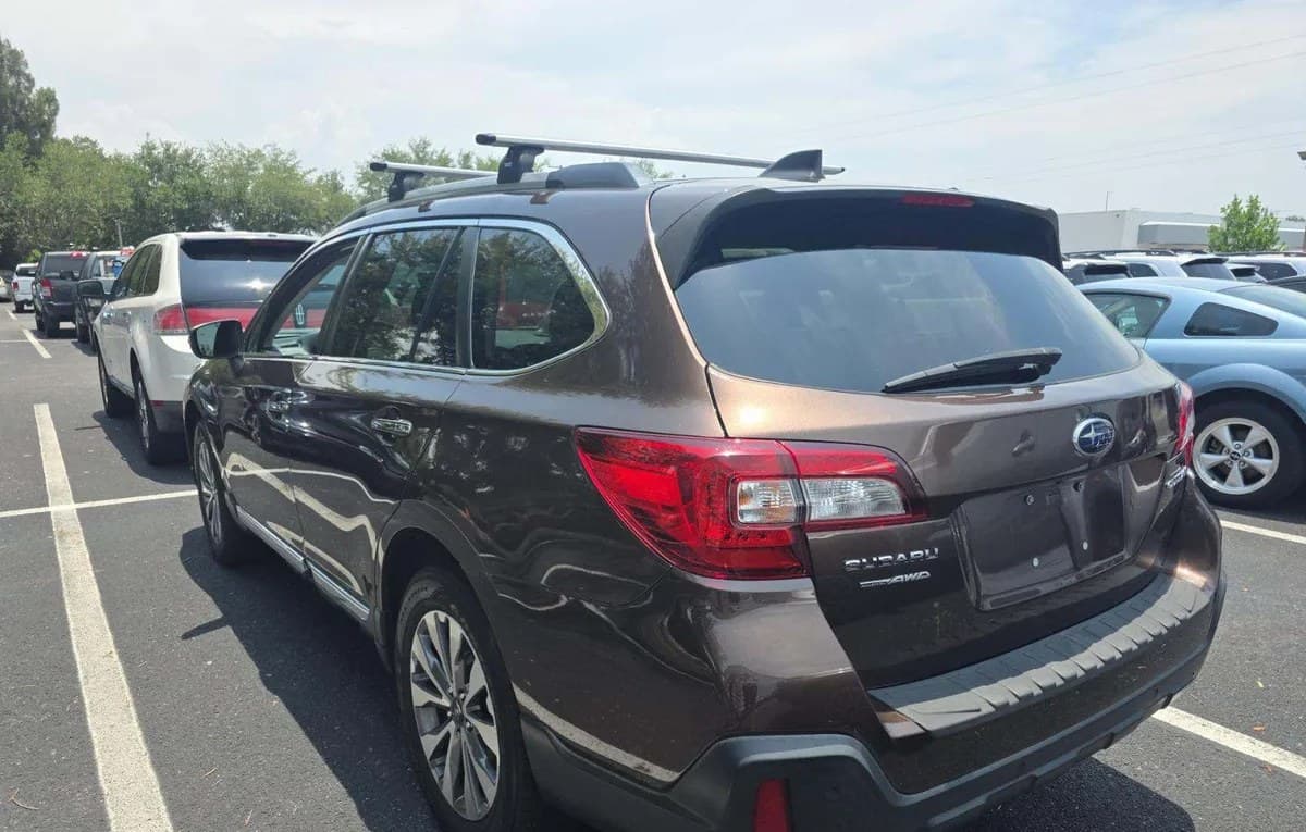 2019 SUBARU OUTBACK 2.5I Touring 3