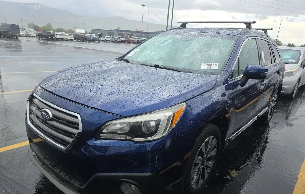 2017 SUBARU OUTBACK 3.6R Touring 2