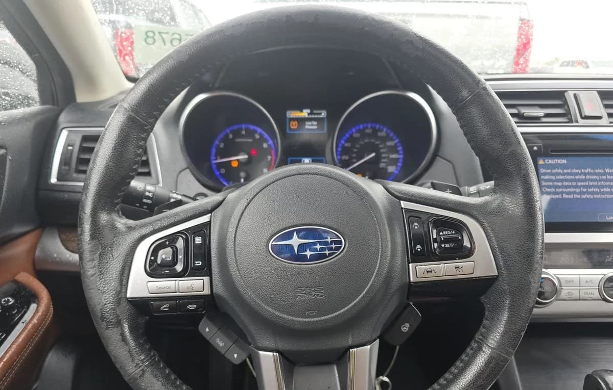 2017 SUBARU OUTBACK 3.6R Touring 7