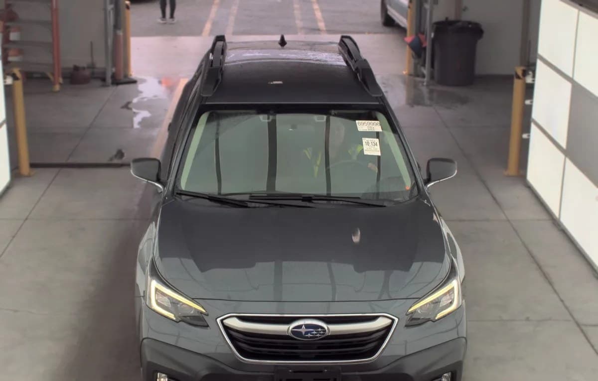 2022 SUBARU OUTBACK Base 3