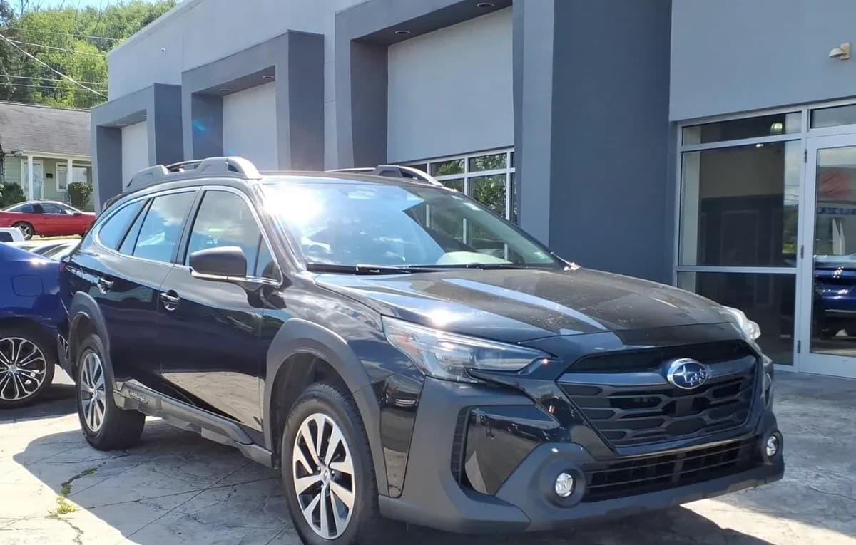 2023 SUBARU OUTBACK 2