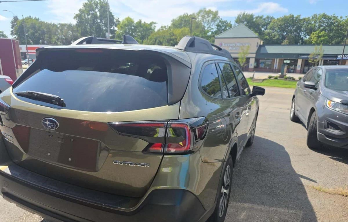 2020 SUBARU OUTBACK PREMIUM 4