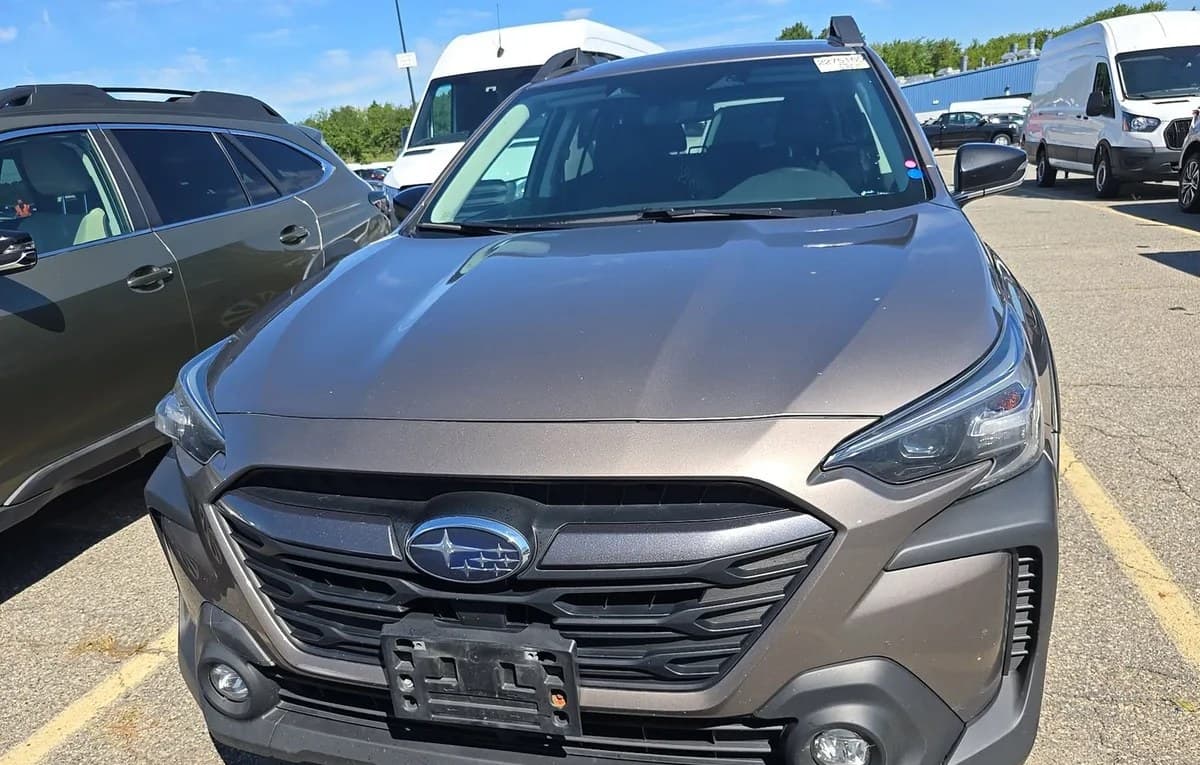 2023 SUBARU OUTBACK PREMIUM 3