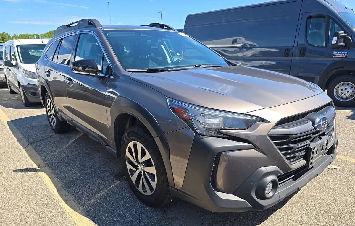 2023 SUBARU OUTBACK PREMIUM 4