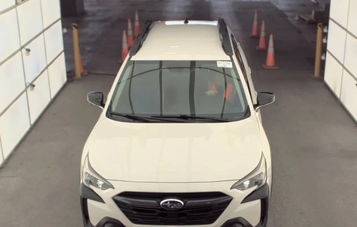 2025 SUBARU OUTBACK Premium 3