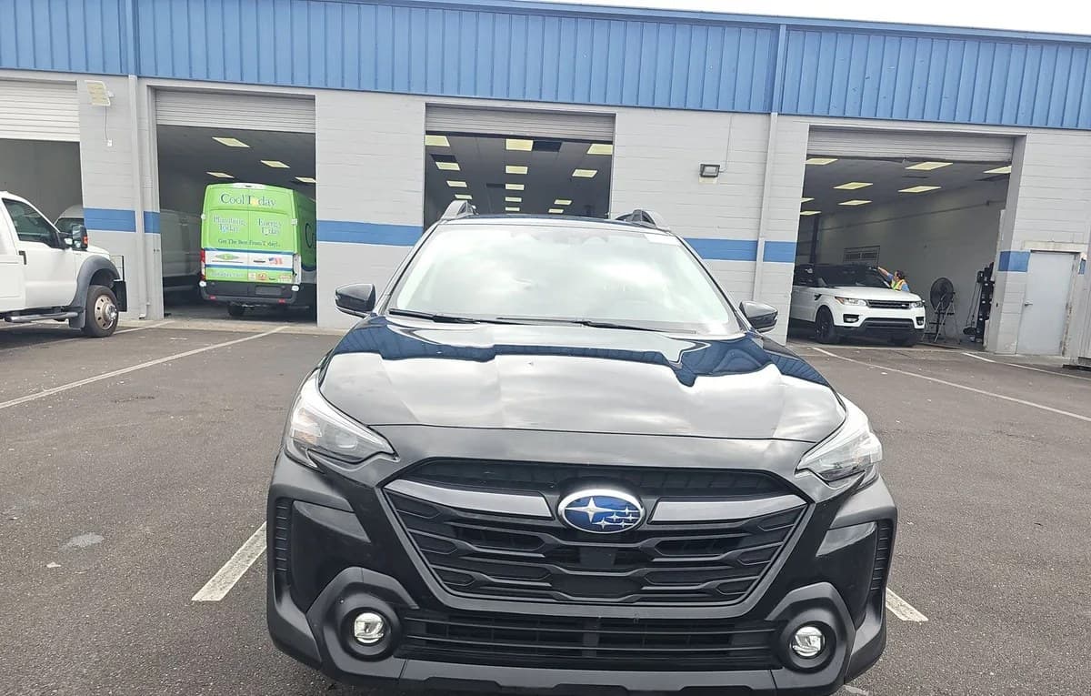 2023 SUBARU OUTBACK Premium 3
