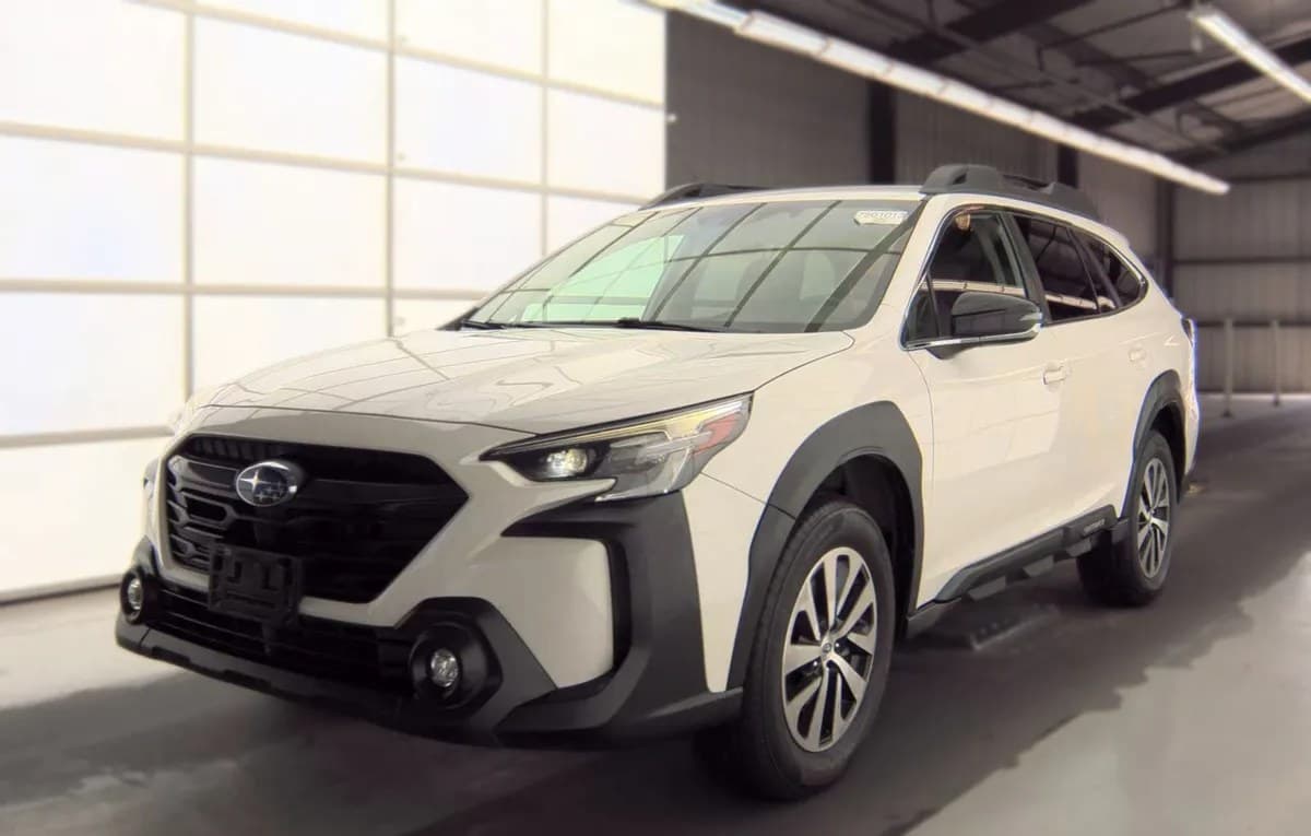 2023 SUBARU OUTBACK Premium 2