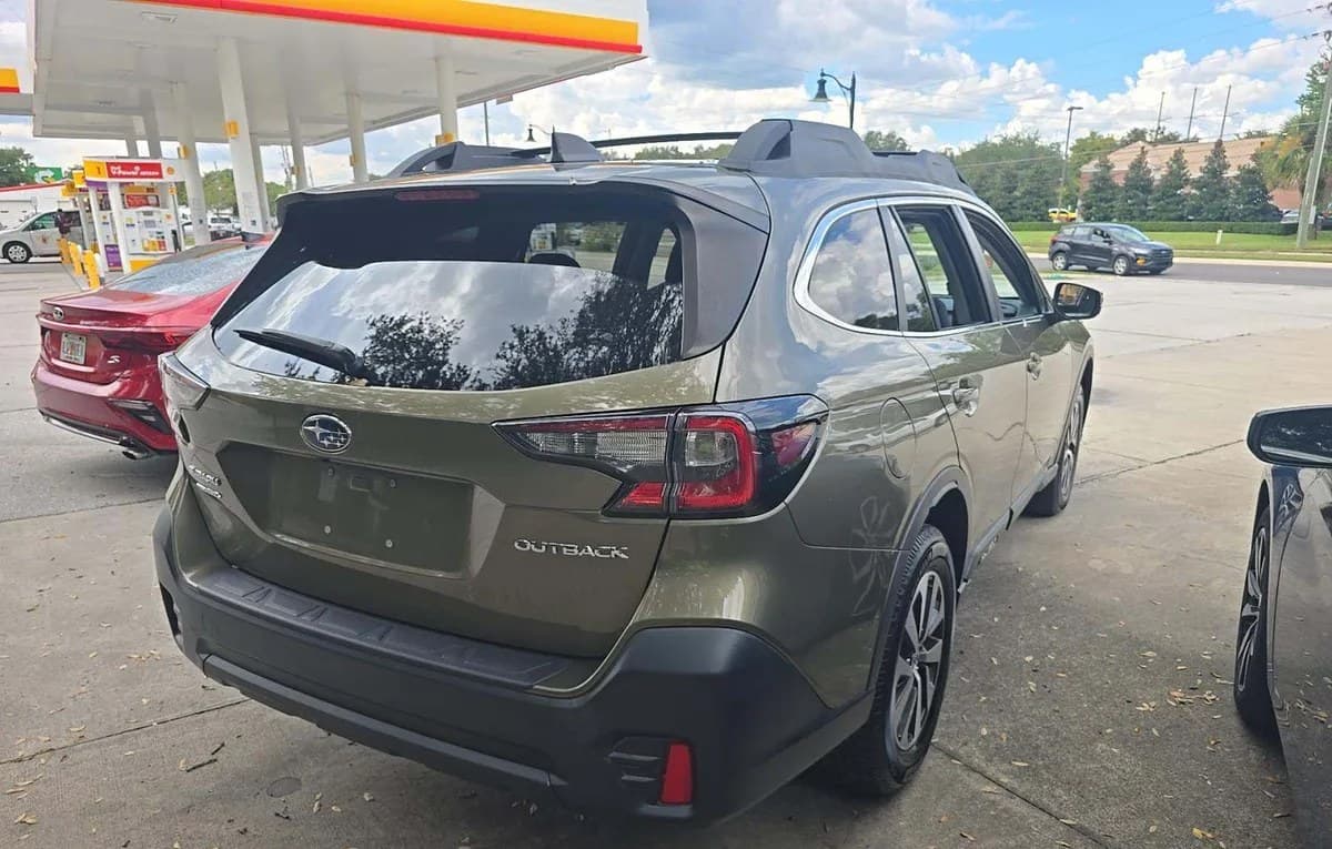 2020 SUBARU OUTBACK Premium 4