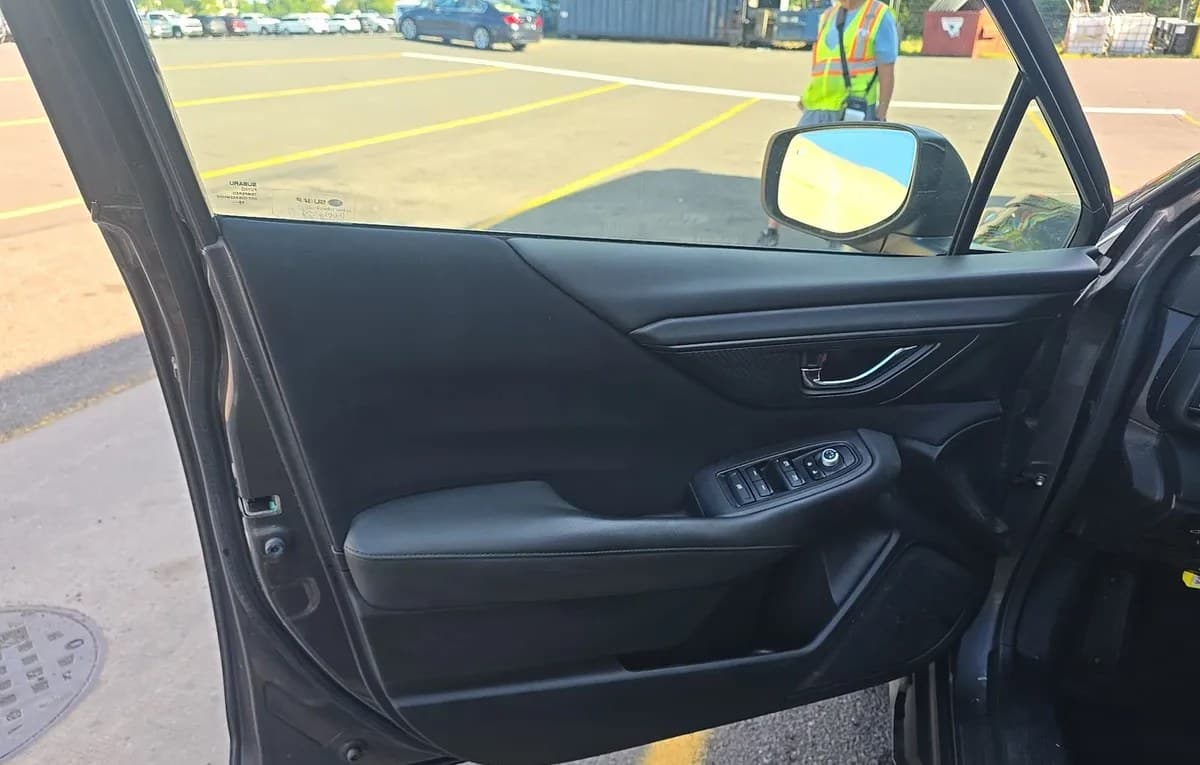2020 SUBARU OUTBACK Premium 6